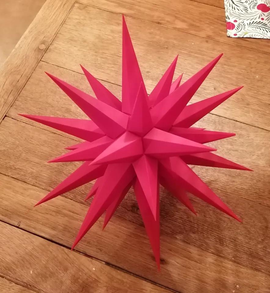 Hernhuter Stern (Christmas Star)