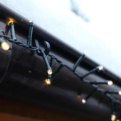 Plastic gutters hook for christmas light chain