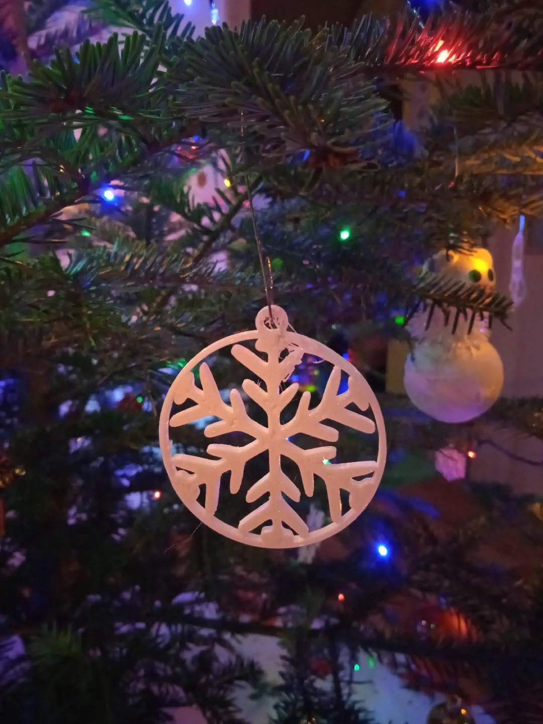 Snowflake Christmas Ornament 8 (BioPlastic) - Afbeelding 2