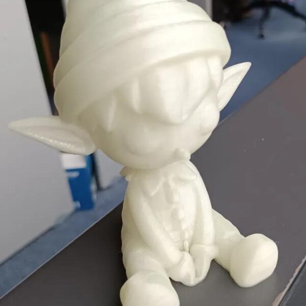 Adorable Minimalist Christmas Elf