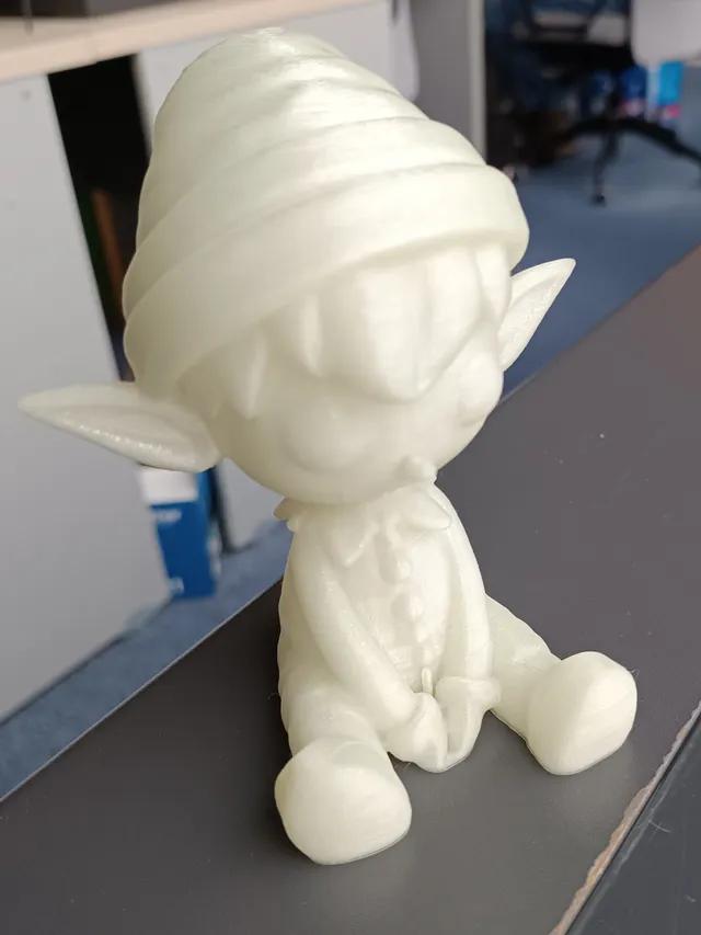Adorable Minimalist Christmas Elf – A 3D Printed Holiday Delight!